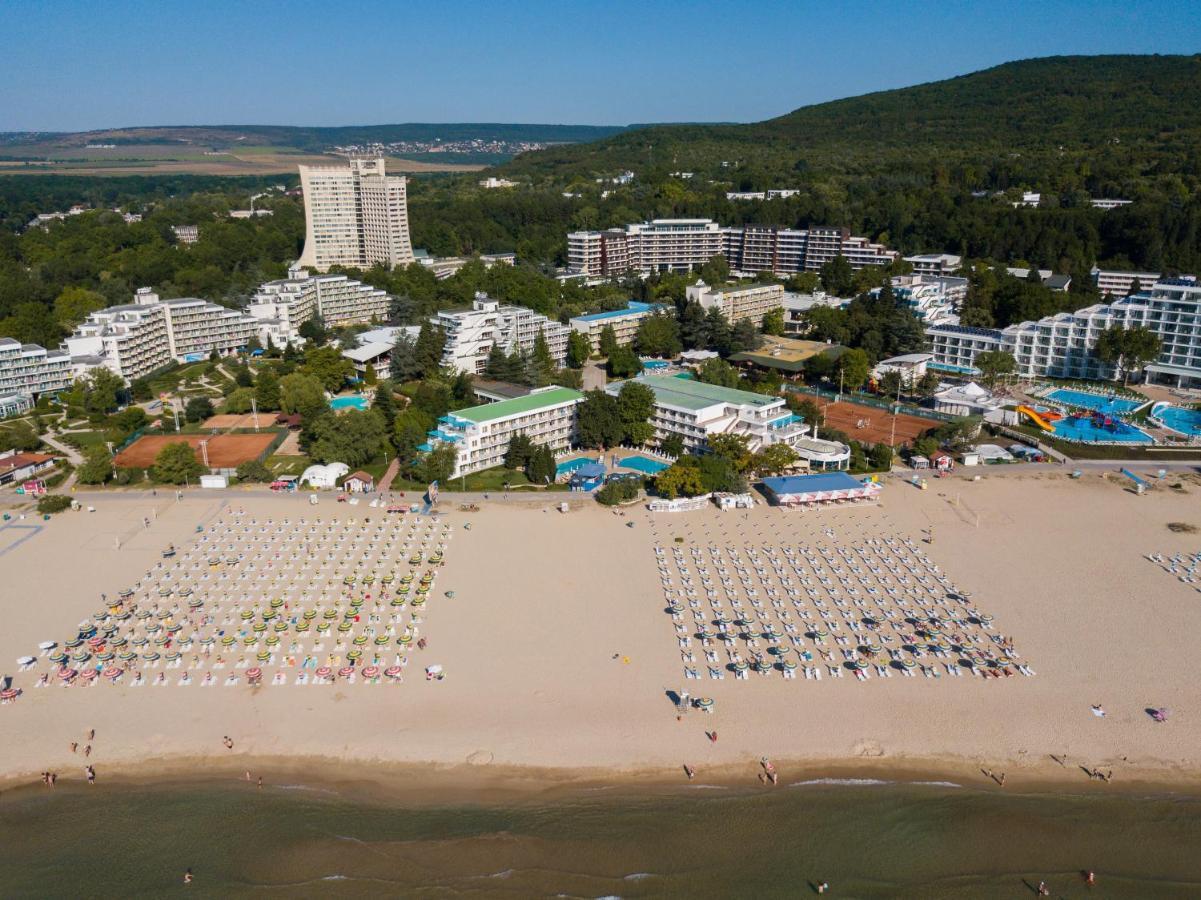 Kaliopa Hotel Αλμπένα Εξωτερικό φωτογραφία